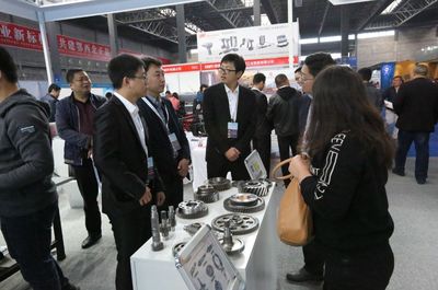 2018中国(十堰)汽车汽配商品交易会举行 刃量具厂携总成产品、新能源齿轮产品参展