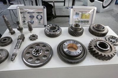 2018中国(十堰)汽车汽配商品交易会举行 刃量具厂携总成产品、新能源齿轮产品参展
